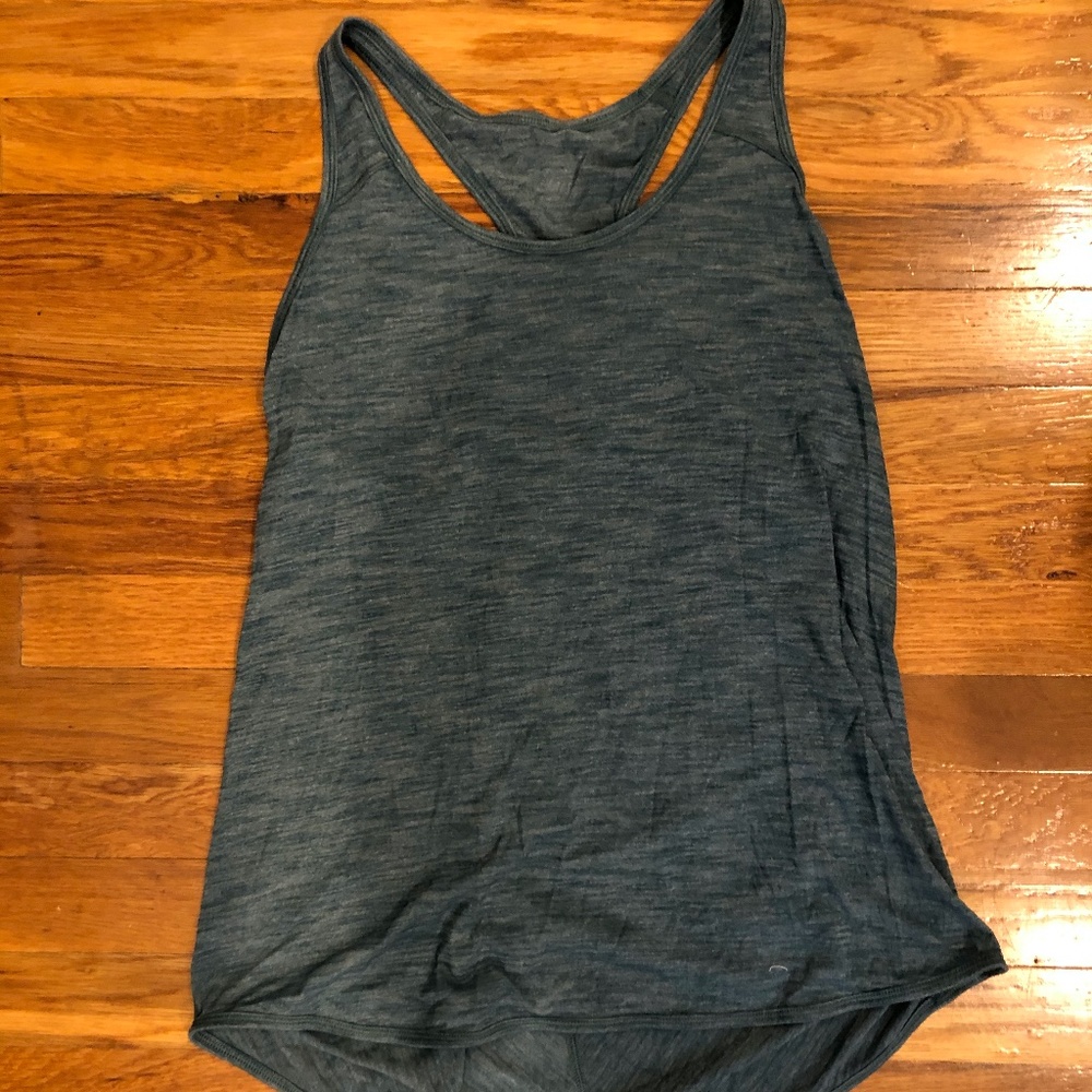 Lululemon Essential Tank